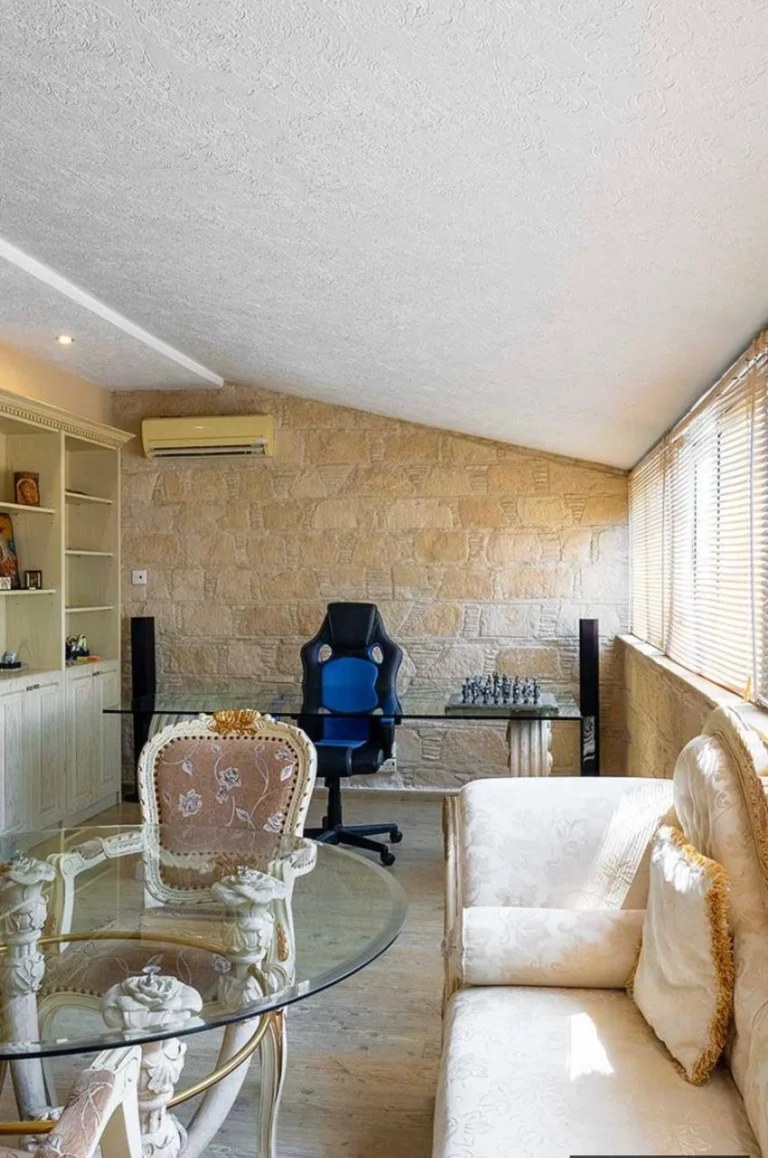 2 Bedroom Apartment for Sale in Limassol – Mesa Geitonia