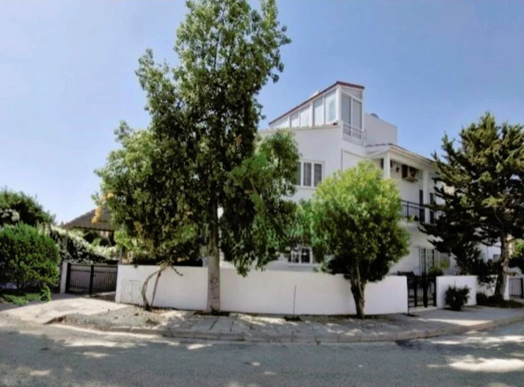5 Bedroom House for Sale in Strovolos, Nicosia District