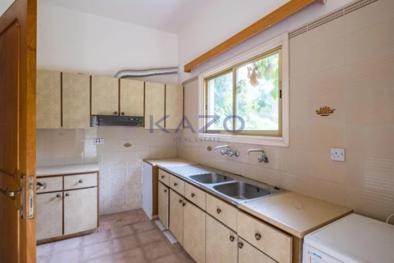 370m² House for Sale in Kakopetria, Nicosia District