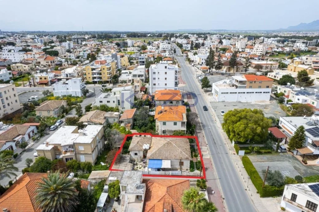 2 Bedroom House for Sale in Agios Dometios, Nicosia District