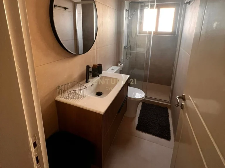 2 Bedroom Apartment for Rent in Agios Tychonas, Limassol District