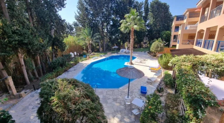 2 Bedroom Apartment for Sale in Paphos – Universal
