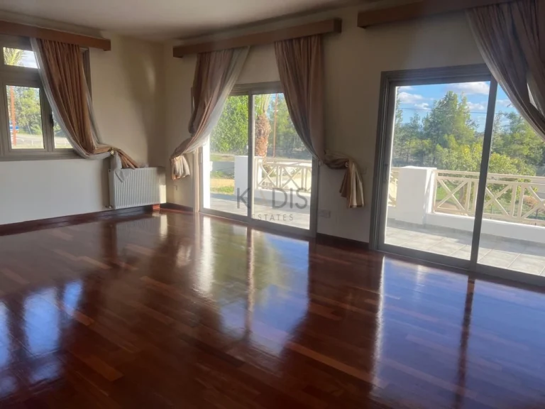 Cheap Houses and Villas for Sale Nicosia up to 1000000 euro