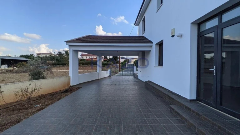 4 Bedroom House for Sale in Episkopeio, Nicosia District