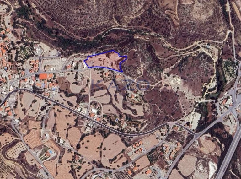 10,018m² Plot for Sale in Larnaca District