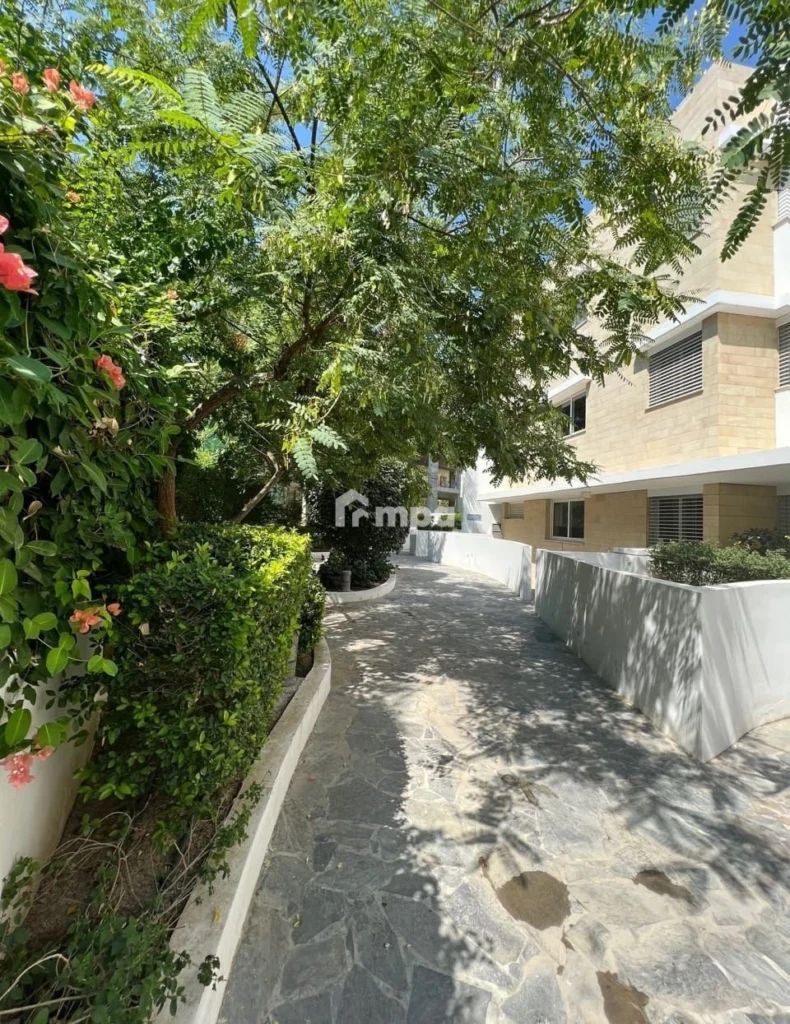 3 Bedroom Apartment for Rent in Agioi Omologites, Nicosia District