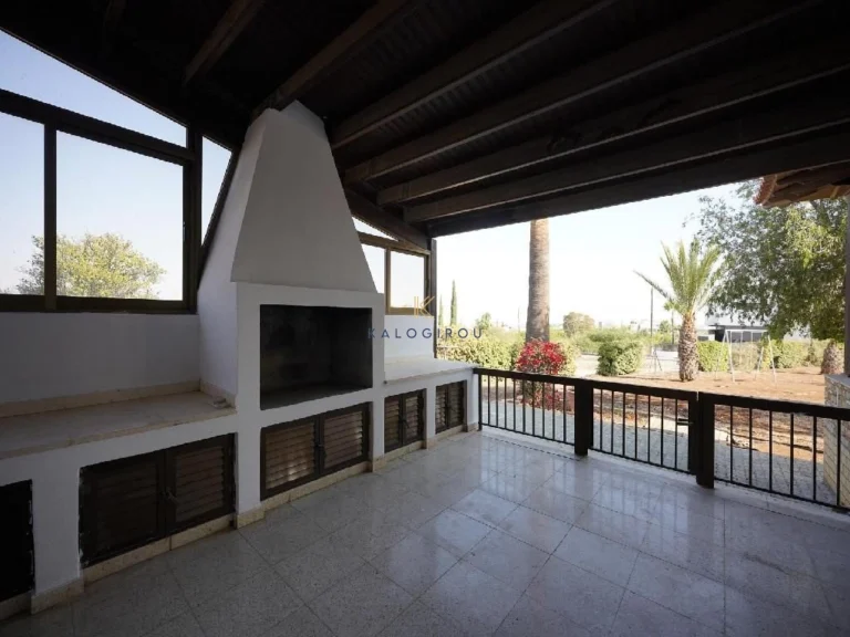 Cheap Houses and Villas for Sale Nicosia up to 900000 euro