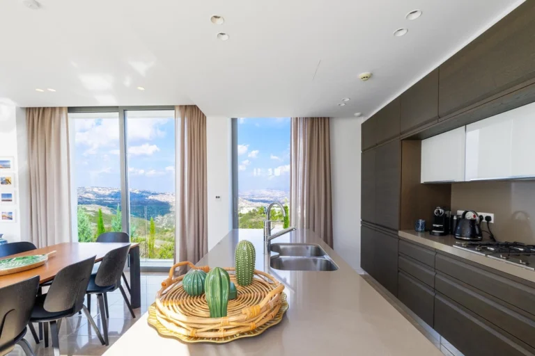 3 Bedroom House for Sale in Tsada, Paphos District