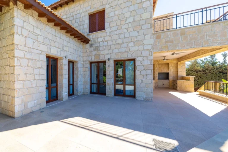 5 Bedroom House for Sale in Paphos District