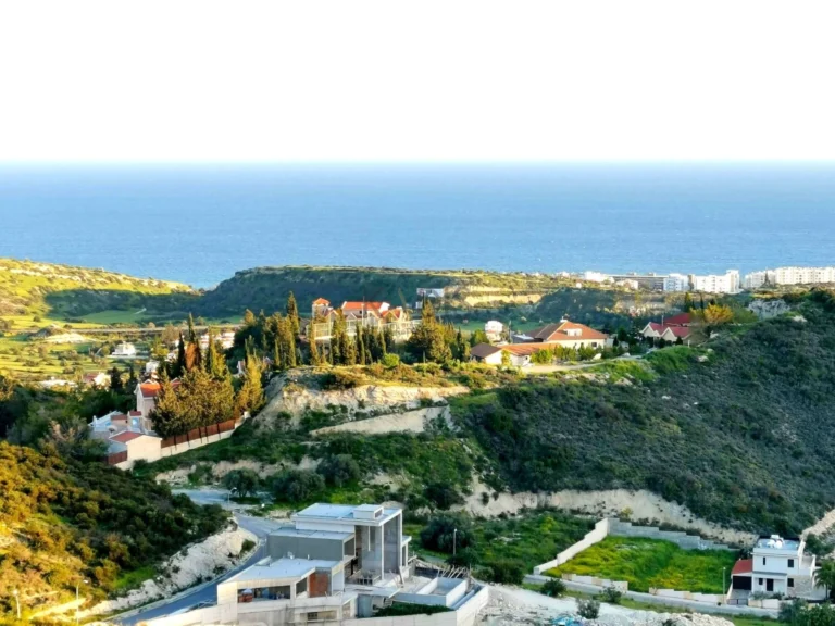 881m² Plot for Sale in Agios Tychonas, Limassol District