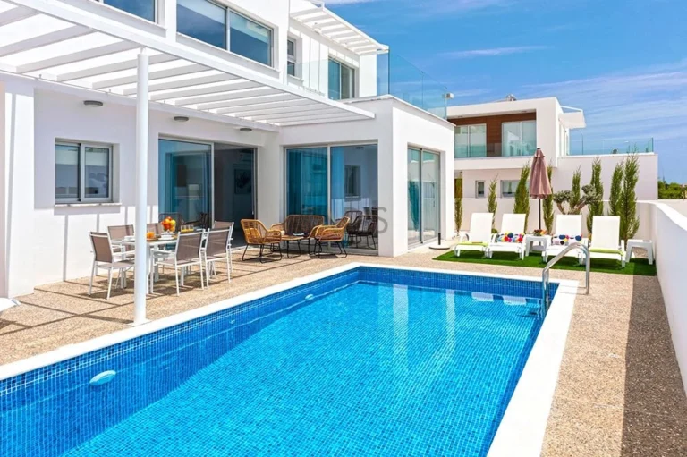 Cheap Houses and Villas for Sale Famagusta up to 600000 euro
