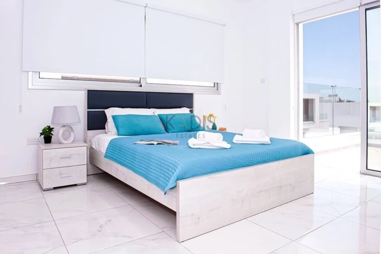 Cheap Houses and Villas for Sale Famagusta up to 600000 euro