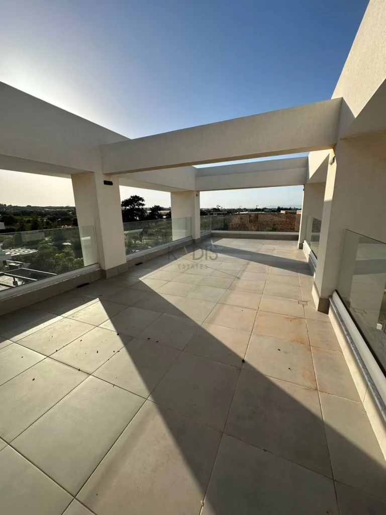 Cheap Houses and Villas for Sale Famagusta up to 700000 euro