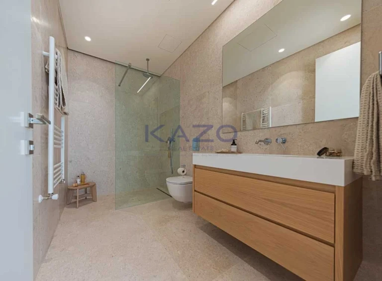 4 Bedroom House for Sale in Agios Tychonas, Limassol District