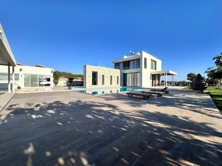 4 Bedroom House for Rent in Paphos