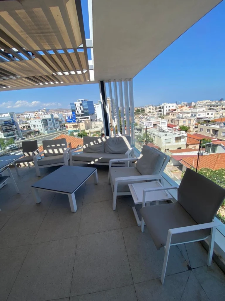 2 Bedroom Apartment for Sale in Limassol – Mesa Geitonia