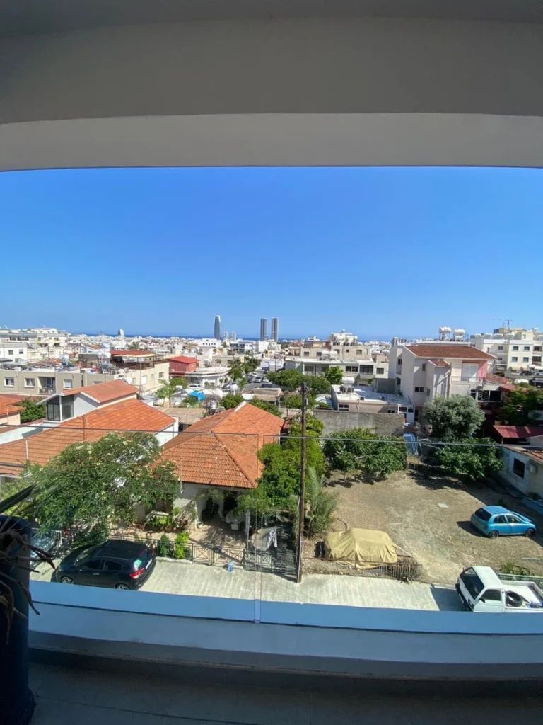 2 Bedroom Apartment for Sale in Limassol – Mesa Geitonia