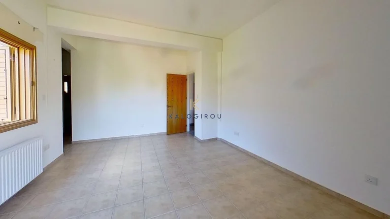 4 Bedroom House for Sale in Kampos, Nicosia District