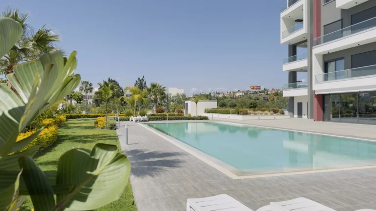 Διαμέρισμα 5 Υπνοδωματίων προς Ενοικίαση στην Τουριστική Περιοχή Μουταγιάκα, Επαρχία Λεμεσού