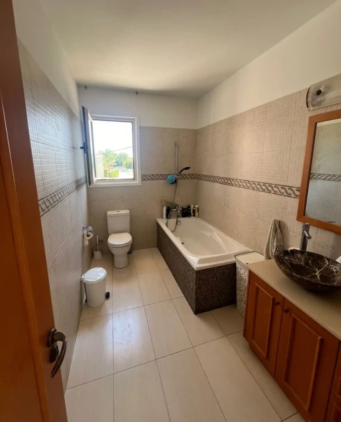 Cheap Houses and Villas for Sale Nicosia up to 600000 euro