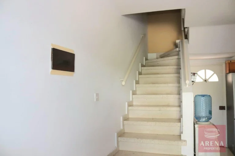 2 Bedroom House for Sale in Pervolia Larnacas