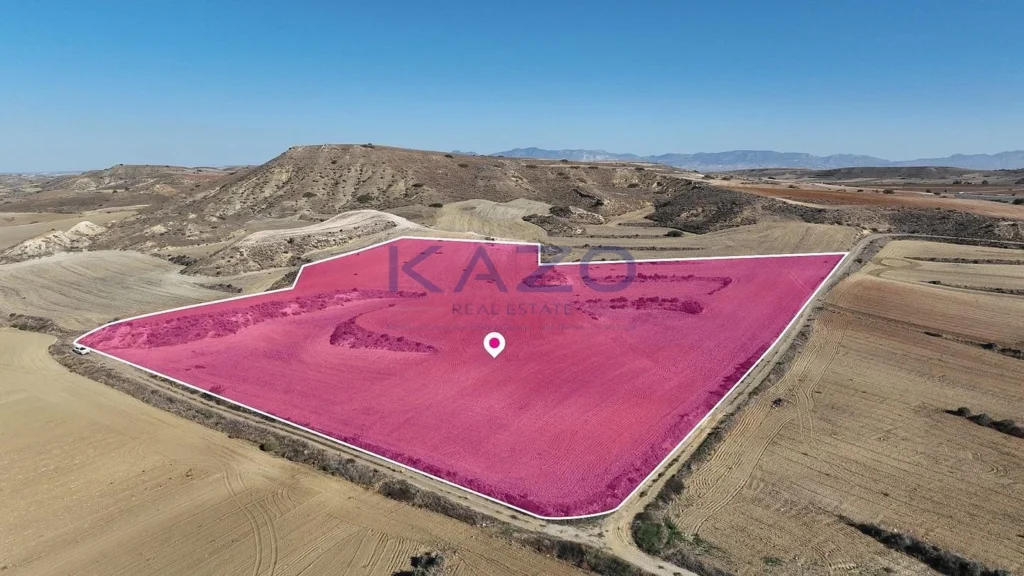23,215m² Plot for Sale in Nicosia – Agios Ioannis