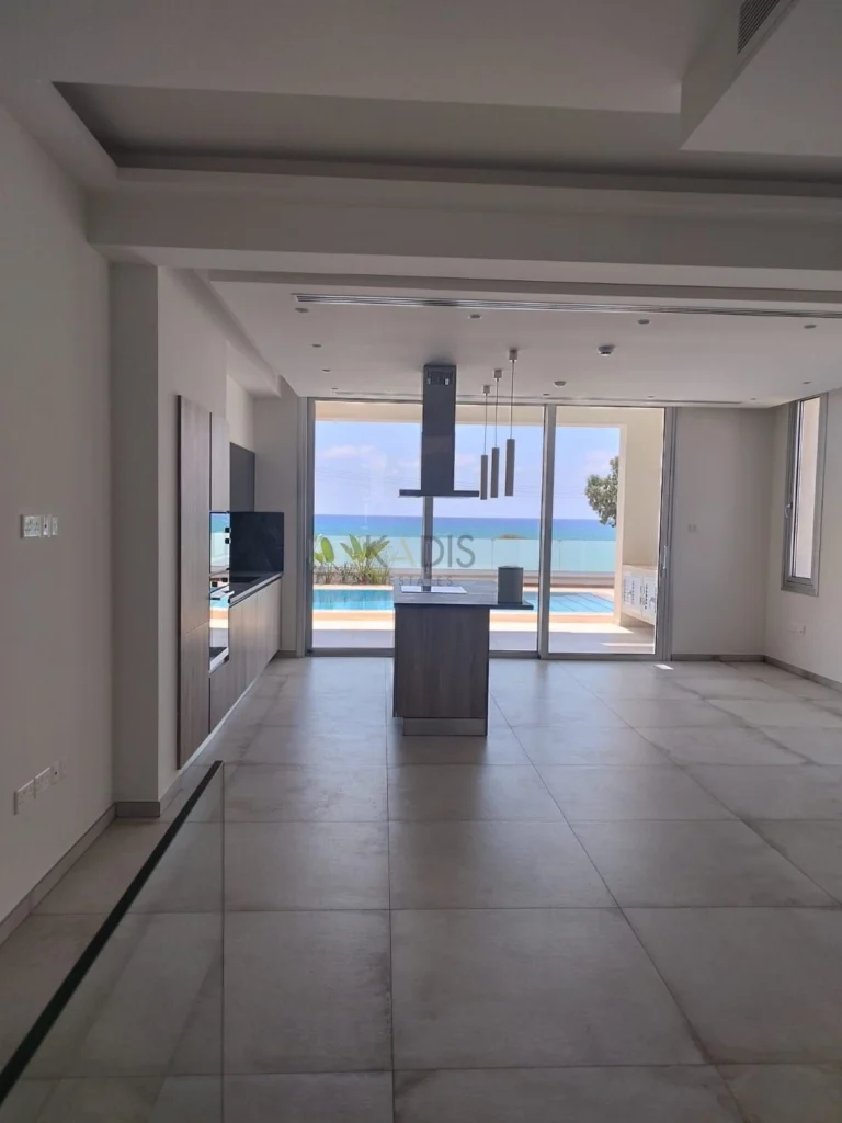 Cheap Houses and Villas for Sale Famagusta up to 700000 euro