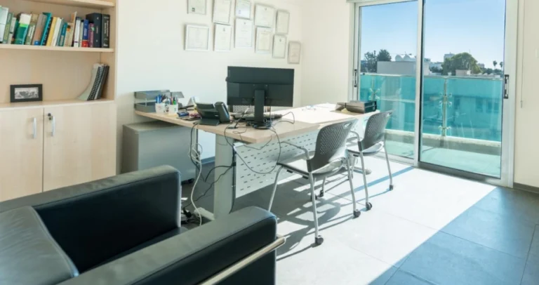 1114m² Office for Rent in Limassol District