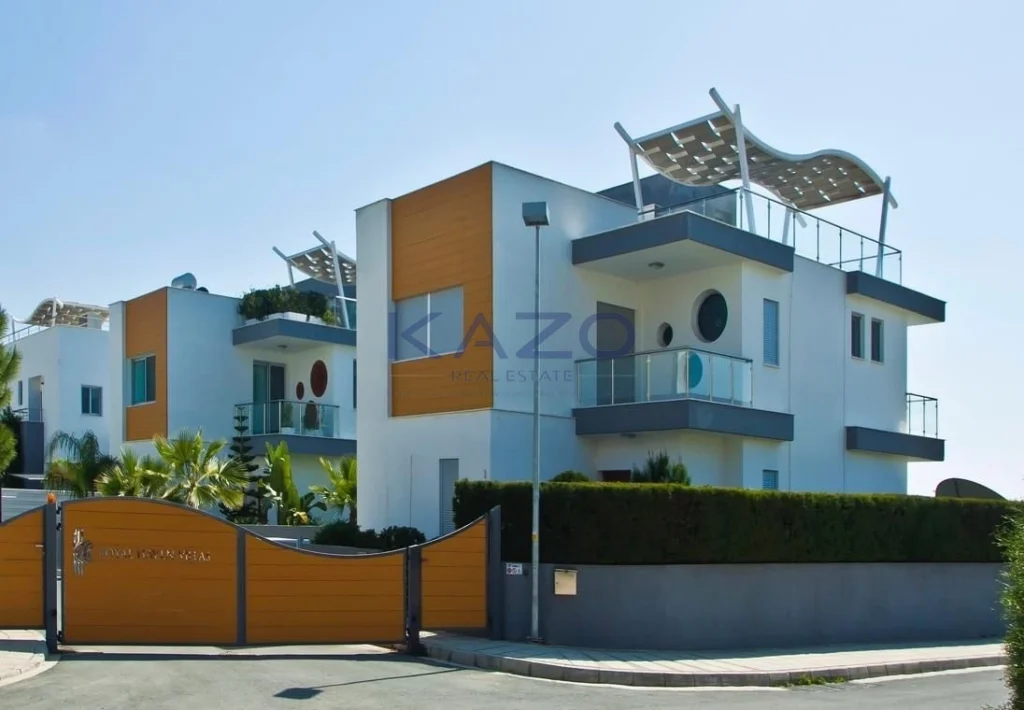 5 Bedroom House for Sale in Limassol District