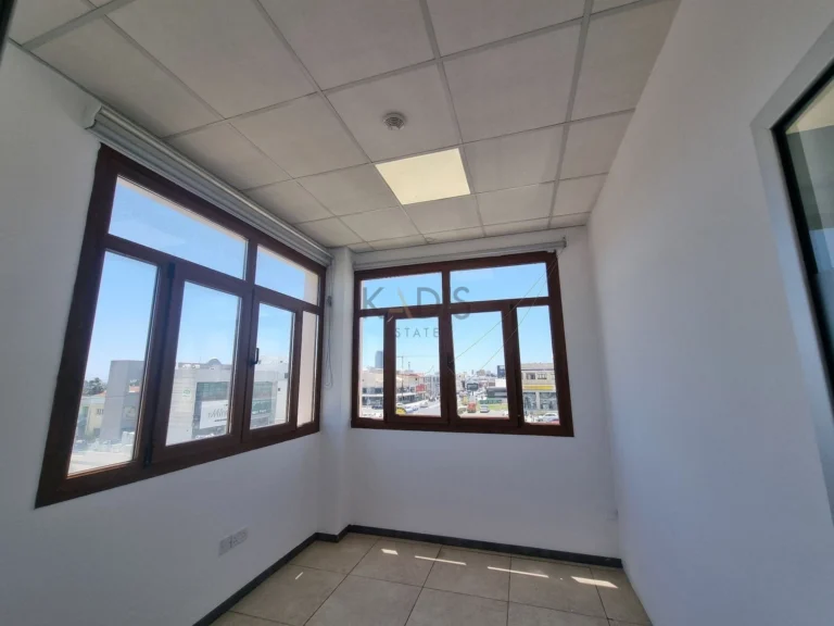 527m² Office for Rent in Limassol District