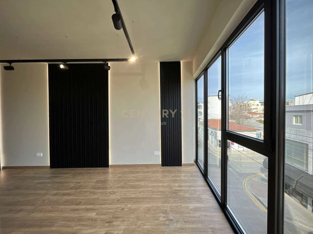 300m² Office for Rent in Limassol District