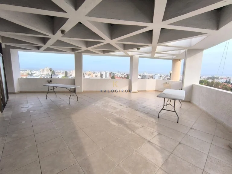 92m² Office for Sale in Larnaca District