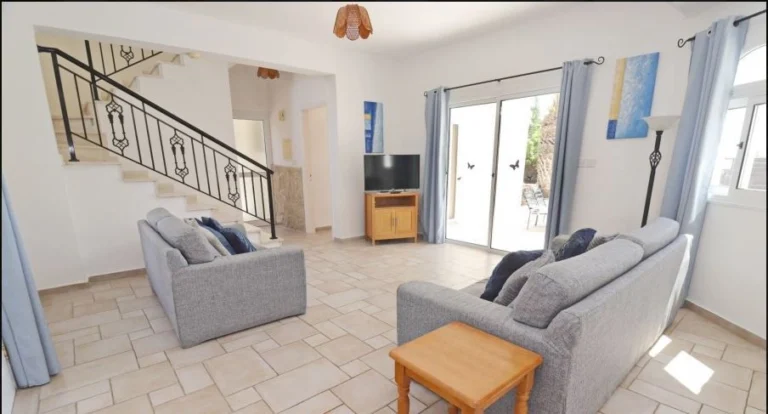 3 Bedroom House for Sale in Coral Bay, Paphos District