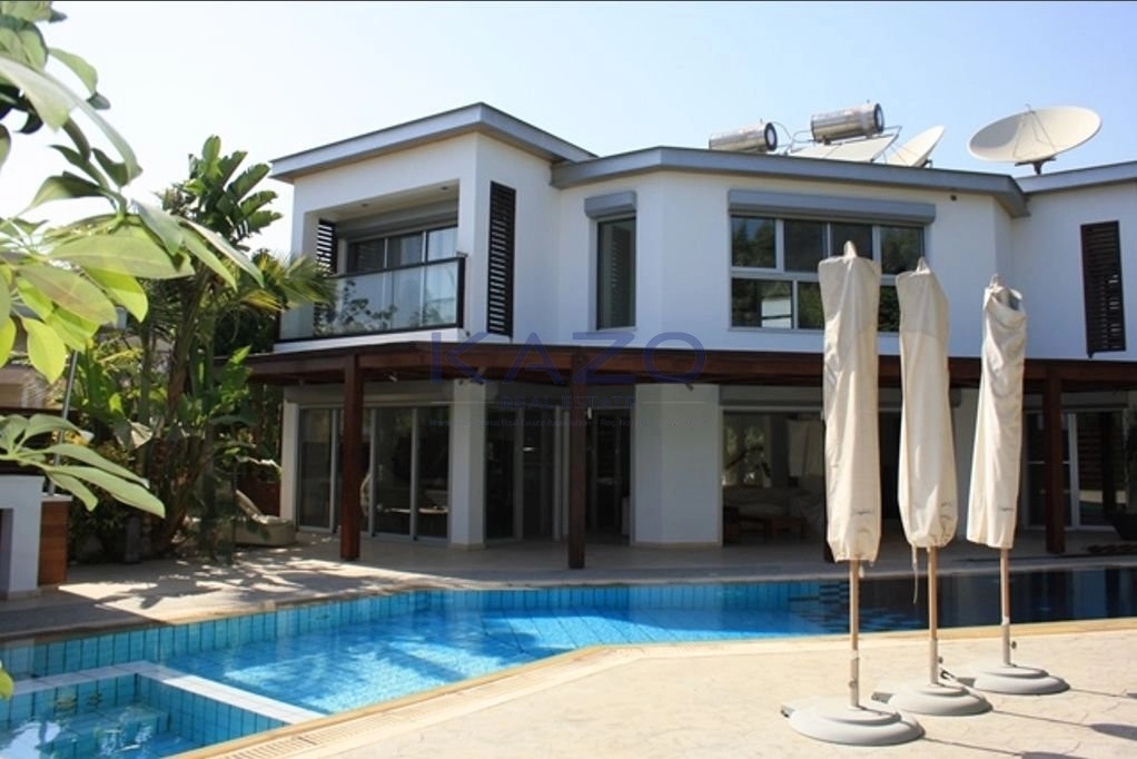 3 Bedroom House for Sale in Parekklisia, Limassol District