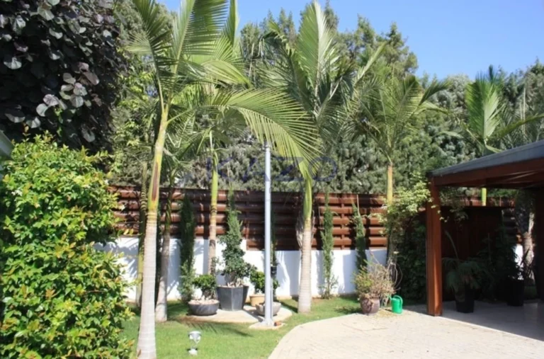 3 Bedroom House for Sale in Parekklisia, Limassol District