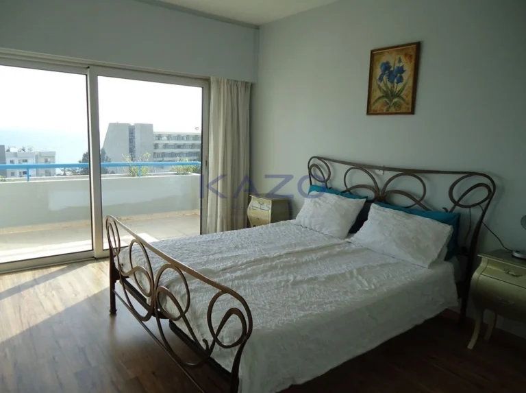 3 Bedroom Apartment for Sale in Agios Tychonas, Limassol District