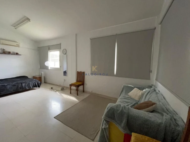 4 Bedroom House for Sale in Pervolia Larnacas