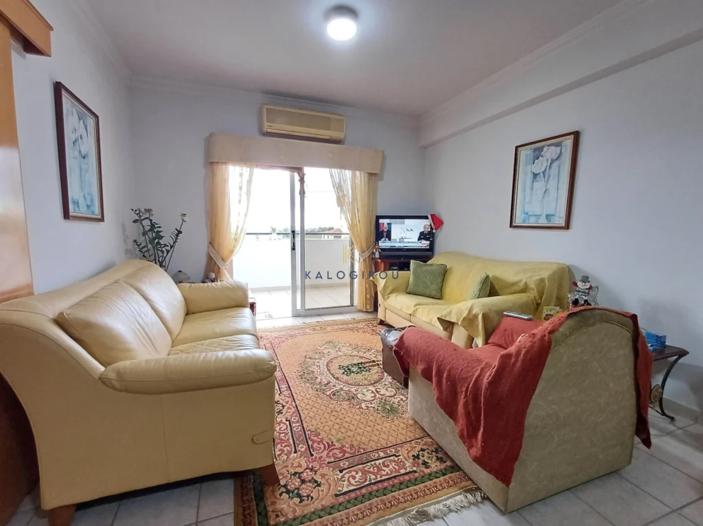 2 Bedroom Apartment for Sale in Pervolia Larnacas