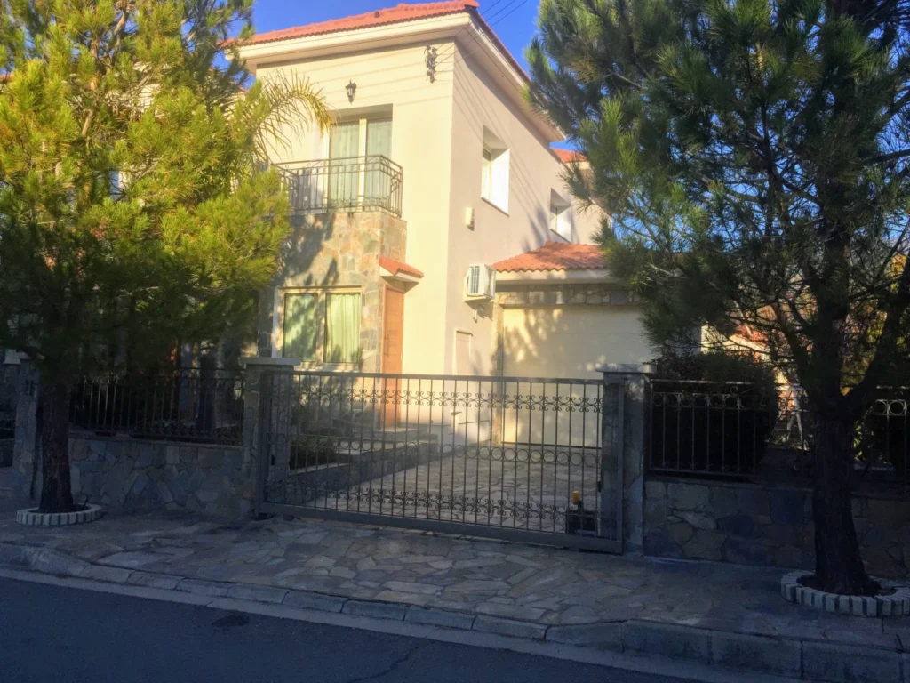4 Bedroom House for Sale in Trimiklini, Limassol District