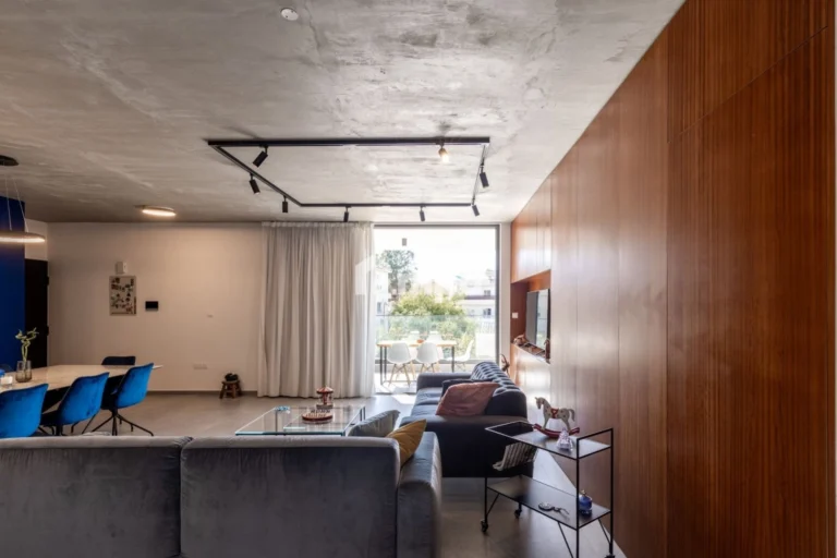 3 Bedroom Apartment for Sale in Strovolos, Nicosia District