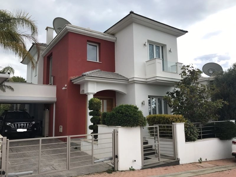 5 Bedroom House for Sale in Limassol