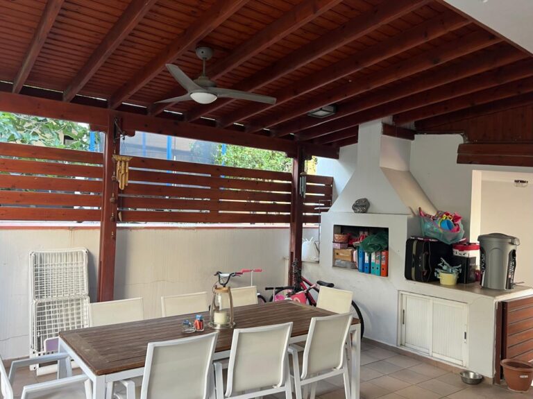 4 Bedroom House for Sale in Engomi, Nicosia District