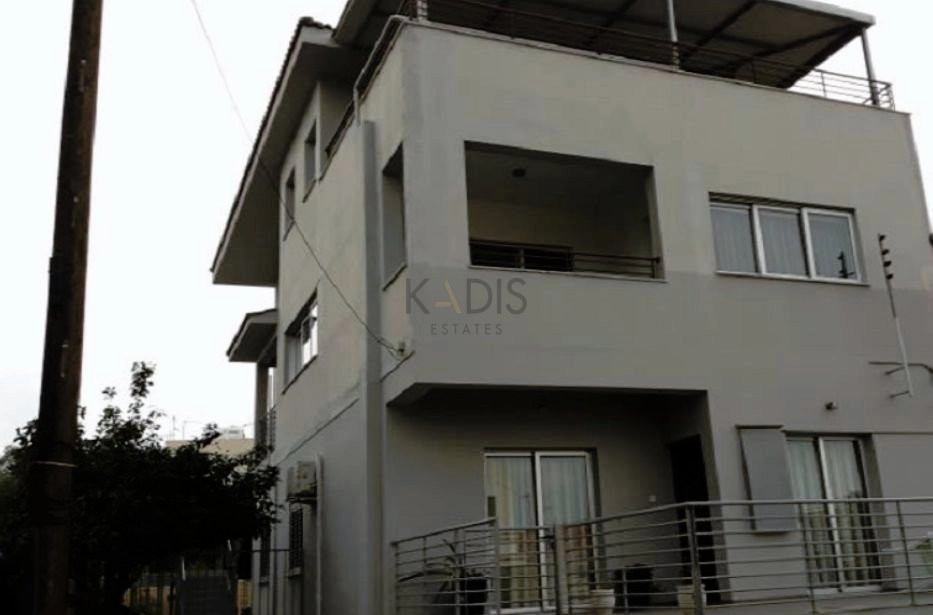 5 Bedroom House for Sale in Aglantzia, Nicosia District