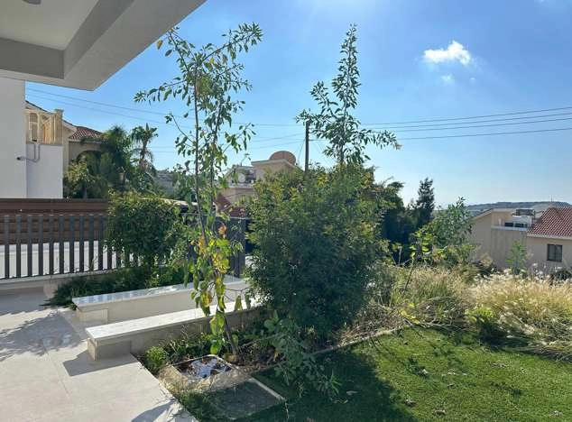 3 Bedroom House for Sale in Agios Tychonas, Limassol District