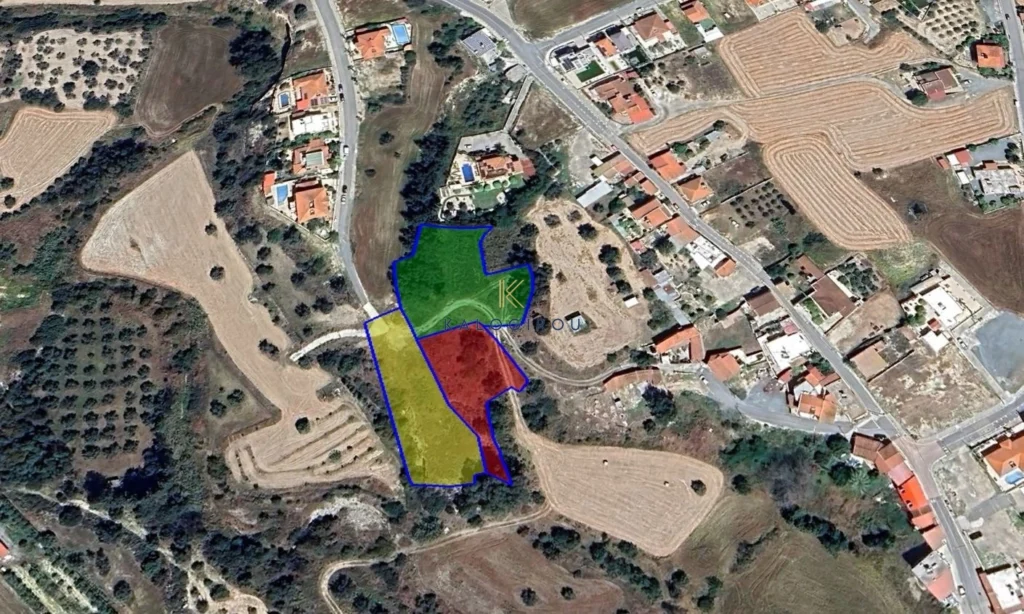 6,795m² Plot for Sale in Alethriko, Larnaca District