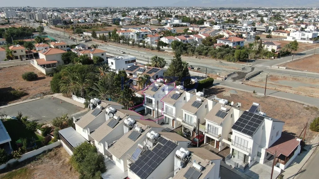 3 Bedroom House for Sale in Lakatamia, Nicosia District