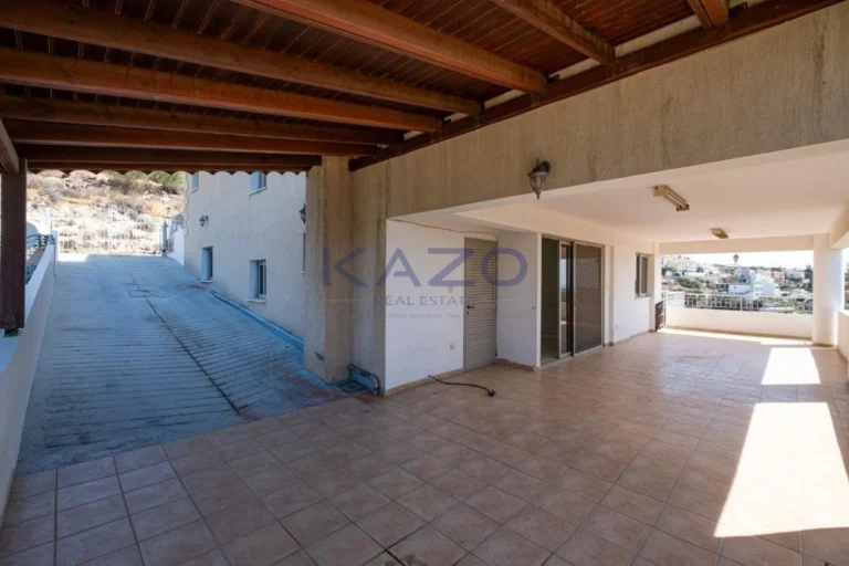 453m² House for Sale in Limassol – Agia Fyla