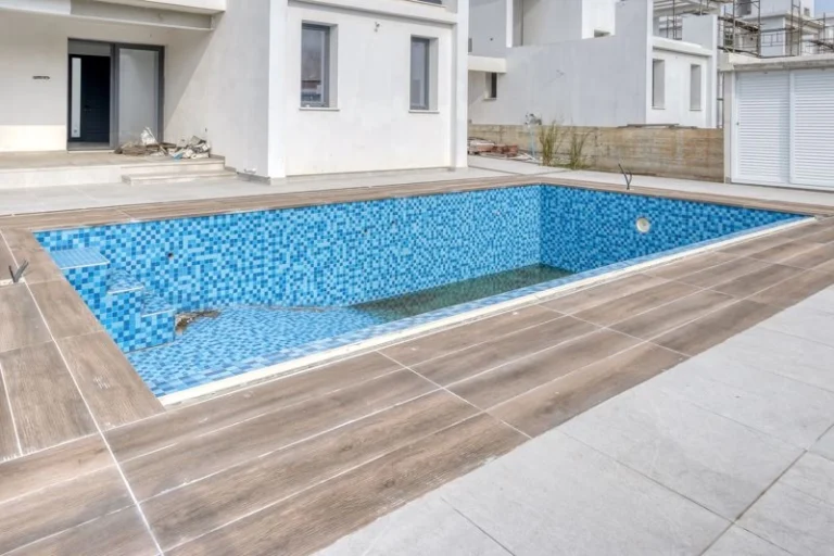 3 Bedroom House for Sale in Pervolia Larnacas