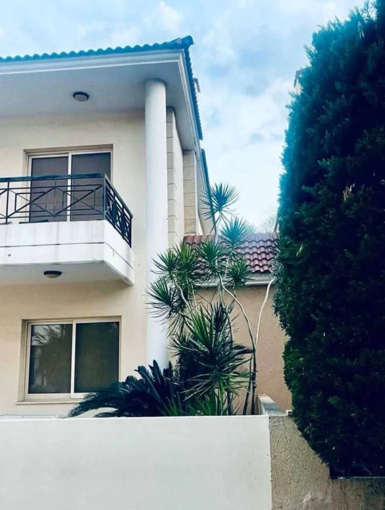 Cheap Houses and Villas for Sale Limassol up to 700000 euro