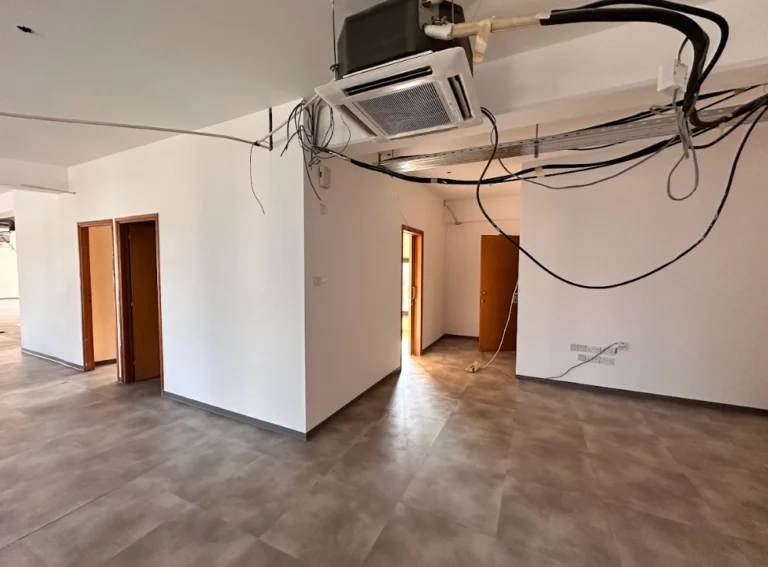 290m² Office for Rent in Germasogeia, Limassol District